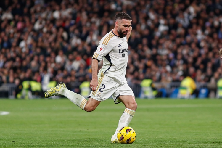 记者:卡瓦哈尔伤愈归来,全力与阿诺德竞争首发