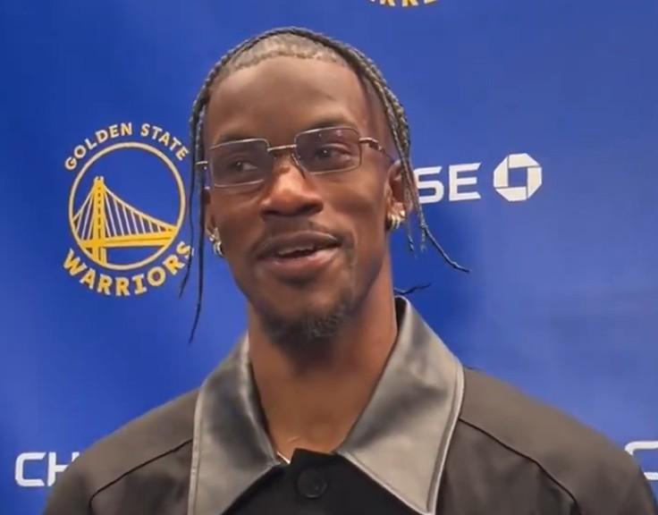 乐鱼体育-记者：你比进NBA时老了；巴特勒：纯废话，你还比昨天老了呢